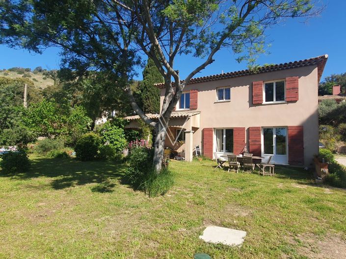 Image No.7-4 Bed House for sale