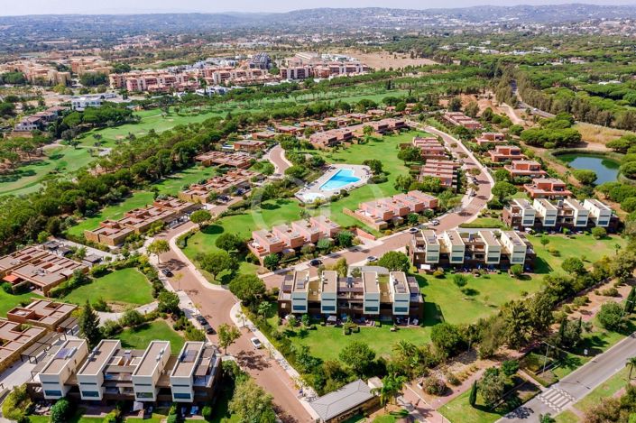 Image No.31-1 Bed House for sale