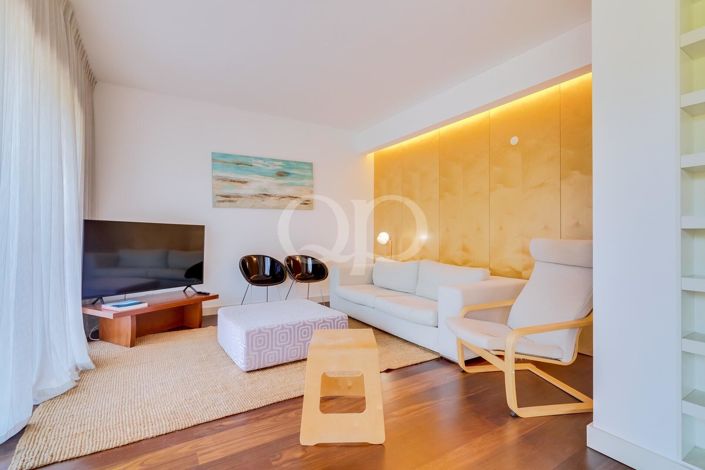 Image No.6-1 Bed House for sale