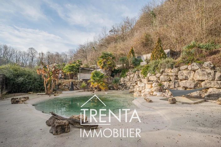 Image No.18-5 Bed House for sale