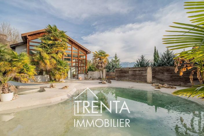 Image No.2-5 Bed House for sale