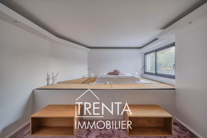 Image No.20-5 Bed House for sale