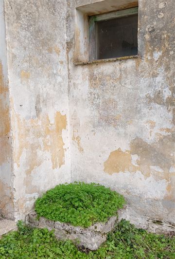 Image No.20-2 Bed Property for sale