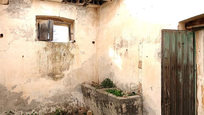 Image No.7-2 Bed Property for sale