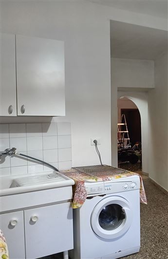 Image No.25-7 Bed Property for sale