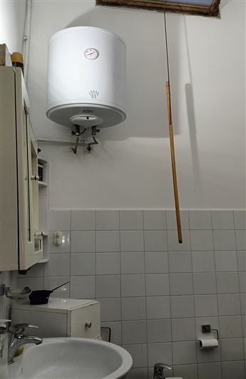 Image No.26-7 Bed Property for sale