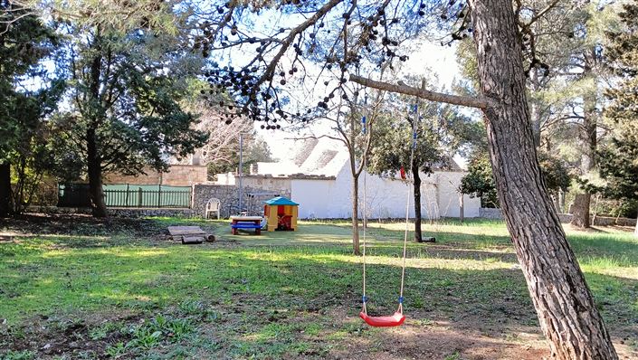 Image No.44-7 Bed Property for sale