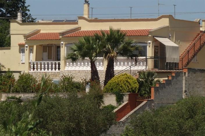 Image No.7-3 Bed Property for sale