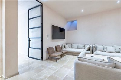 138557villaoramaimg480000