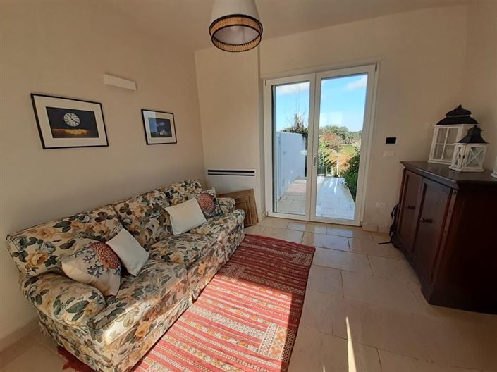 Image No.11-4 Bed Property for sale