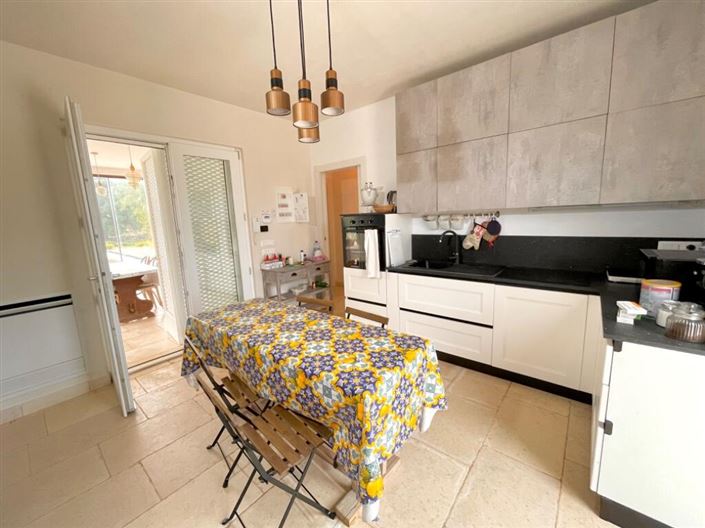 Image No.6-4 Bed Property for sale