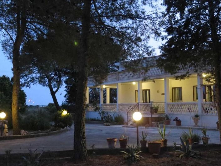 Image No.45-5 Bed Villa for sale