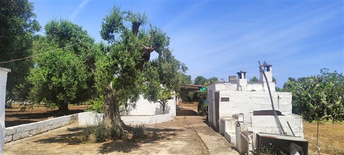 Image No.18-2 Bed Property for sale