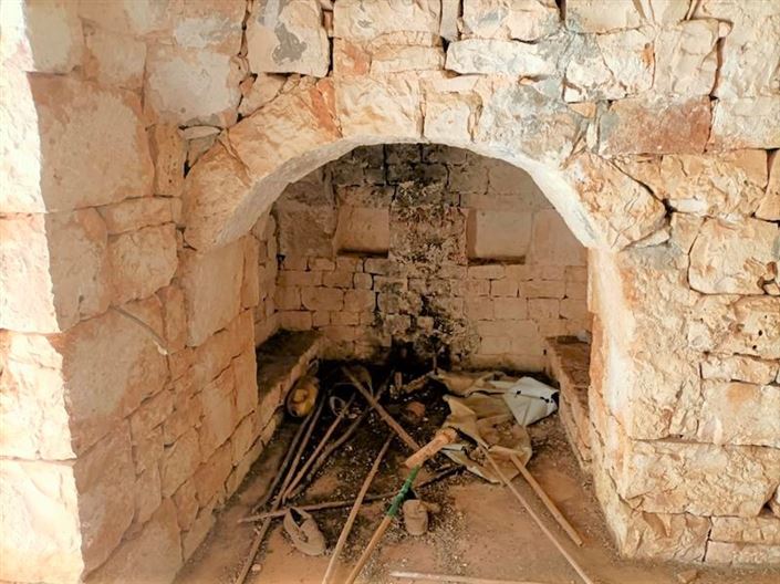 Image No.11-1 Bed Property for sale