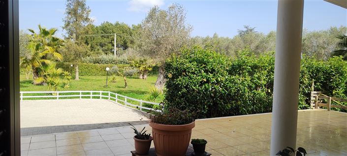 Image No.26-3 Bed Property for sale