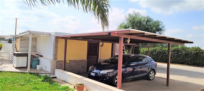 Image No.27-3 Bed Property for sale