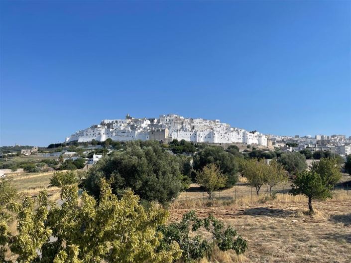 Image No.18-2 Bed Property for sale