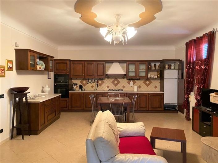 Image No.26-6 Bed Villa for sale