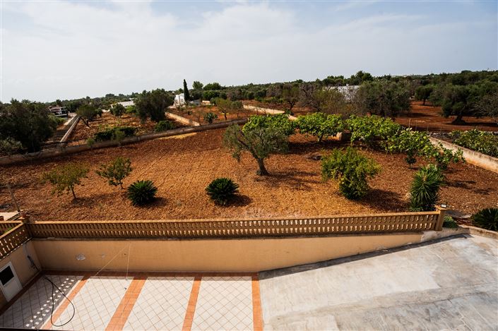 Image No.8-6 Bed Villa for sale