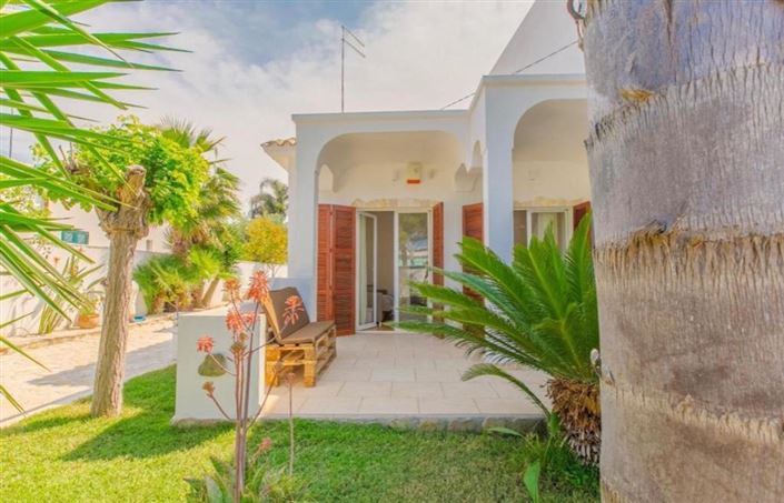 Image No.1-2 Bed Villa for sale