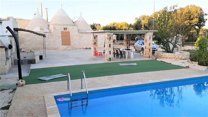 Image No.4-5 Bed Property for sale