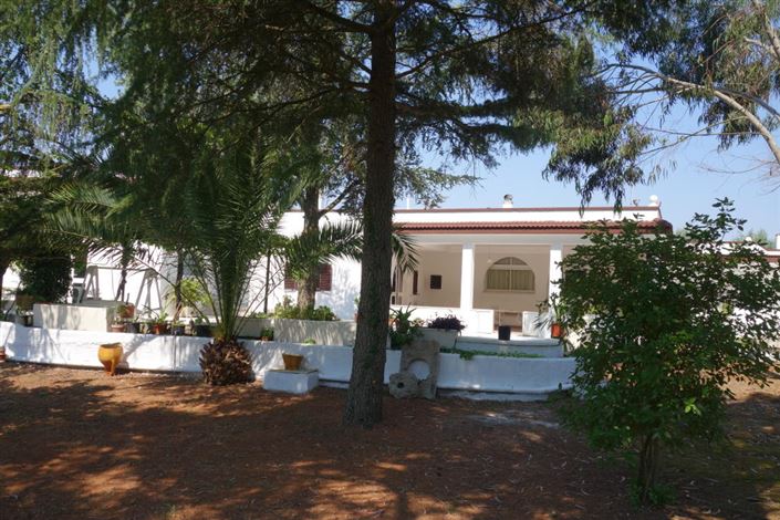 Image No.5-4 Bed Property for sale