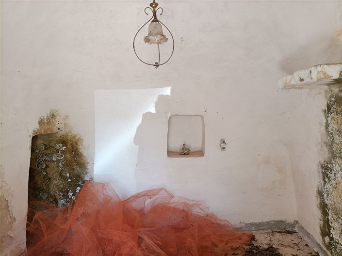 Image No.17-2 Bed Property for sale