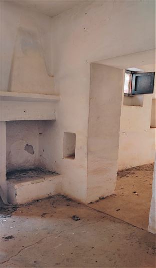 Image No.14-2 Bed Property for sale