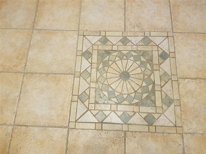 Image No.12-4 Bed Property for sale