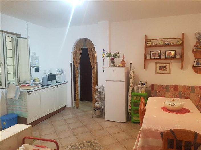 Image No.14-4 Bed Property for sale