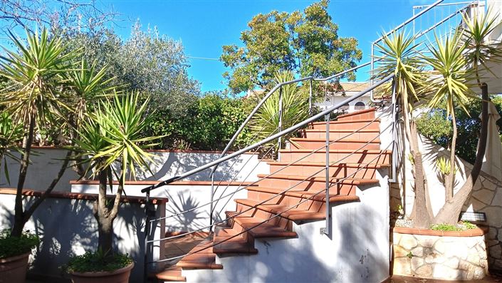 Image No.13-3 Bed Villa for sale