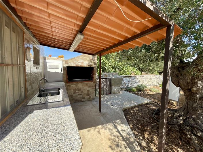 Image No.11-2 Bed Property for sale