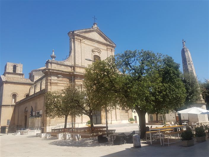 Image No.27-1 Bed Property for sale