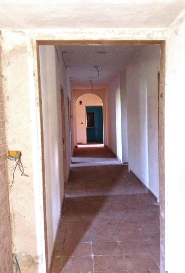 Image No.9-7 Bed Property for sale