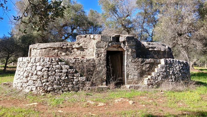 Image No.23-2 Bed Property for sale