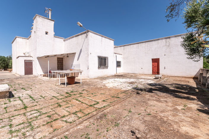 Image No.29-6 Bed Villa for sale