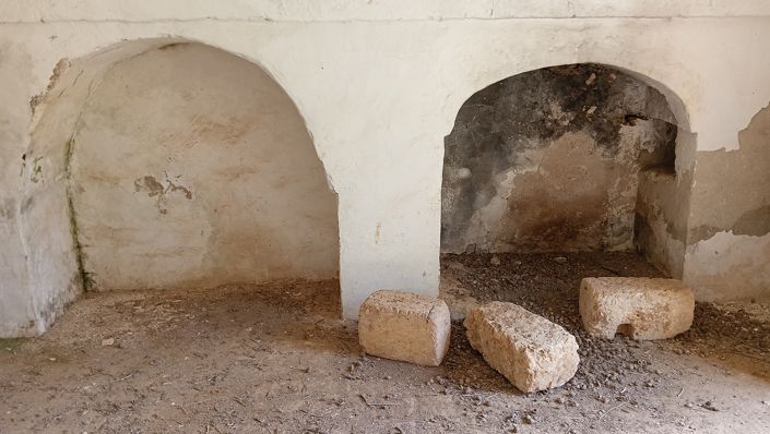 Image No.13-1 Bed Property for sale