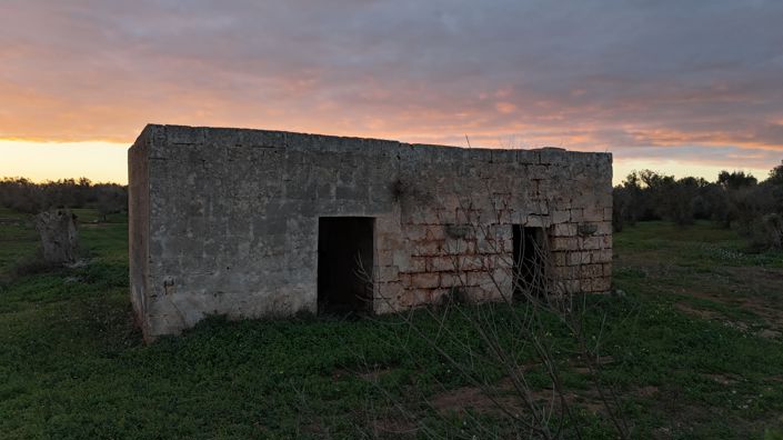 Image No.3-1 Bed Property for sale