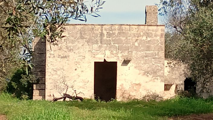 Image No.9-1 Bed Property for sale