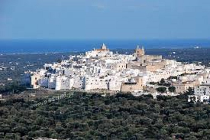 Image No.29-3 Bed Property for sale