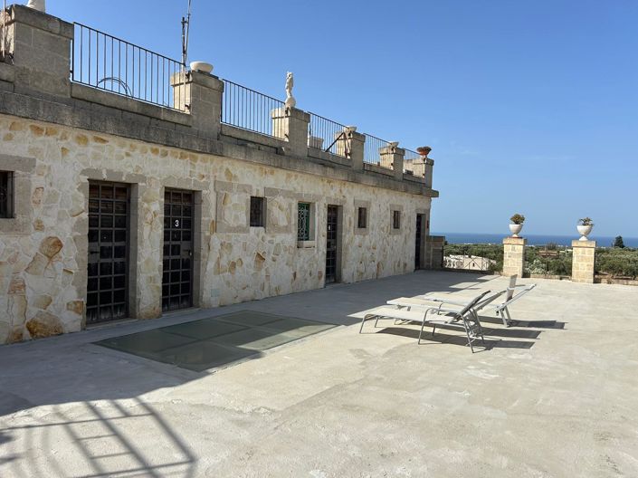 Image No.3-10 Bed Masseria for sale