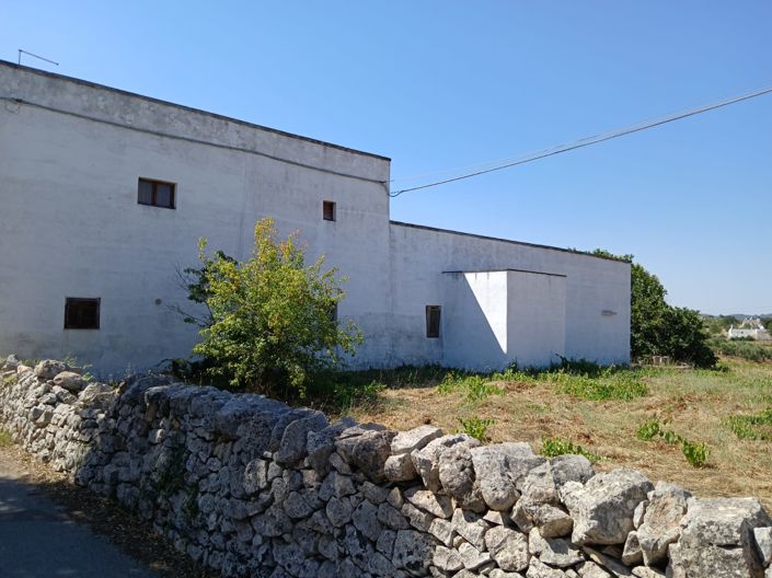 Image No.3-6 Bed Property for sale