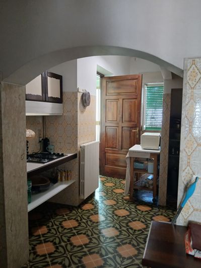 Image No.18-3 Bed Apartment for sale