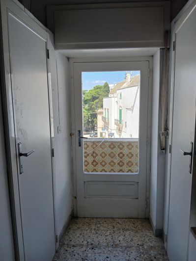 Image No.24-3 Bed Apartment for sale