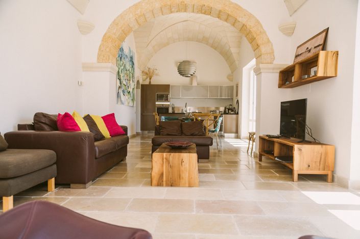 Image No.5-4 Bed Property for sale