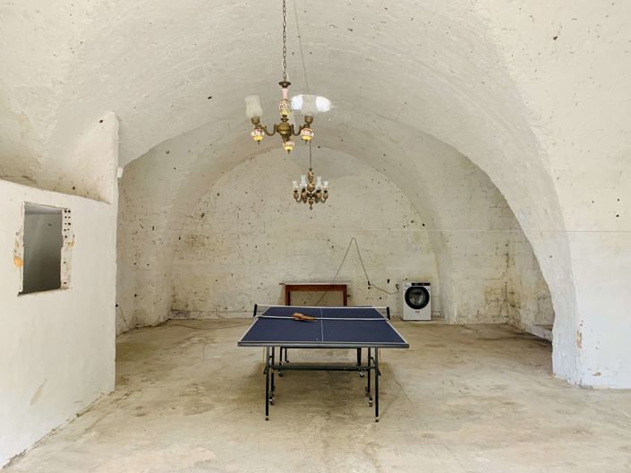 Image No.37-7 Bed Property for sale