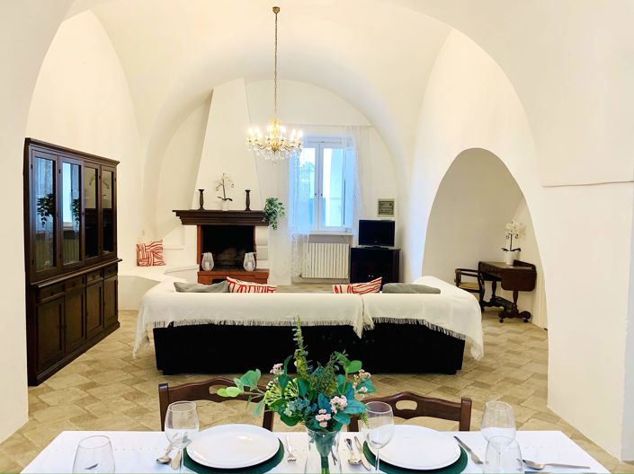 Image No.4-7 Bed Property for sale