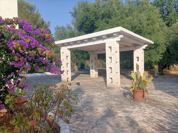 Image No.19-4 Bed Property for sale