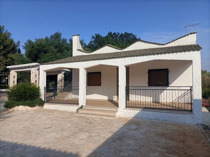 Image No.5-4 Bed Property for sale