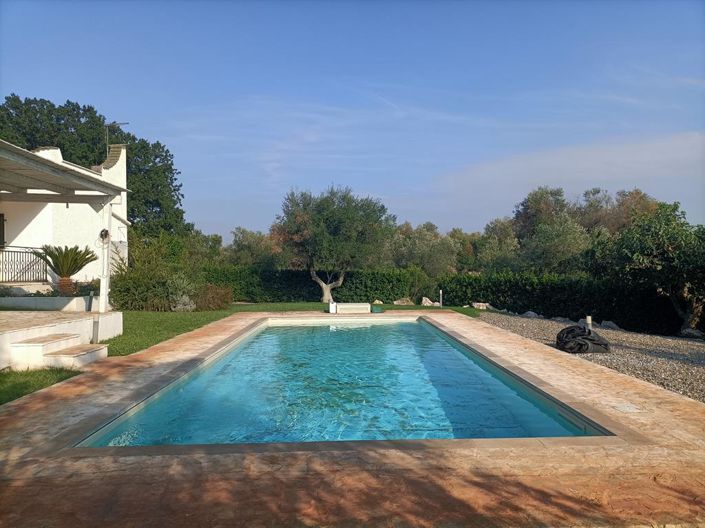 Image No.9-4 Bed Property for sale